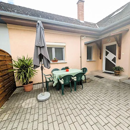 In - Balaton 40474